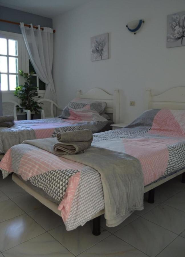 Beautiful Spacious 1-Bed Apartment With Aircon Puerto del Carmen  Buitenkant foto