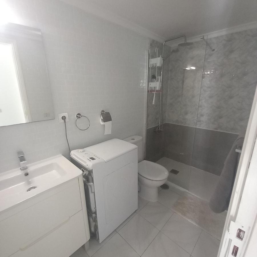 Beautiful Spacious 1-Bed Apartment With Aircon Puerto del Carmen  Buitenkant foto